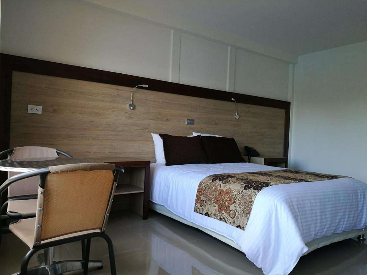 Hotel La Magdalena Adult Only Guatapé Exteriér fotografie